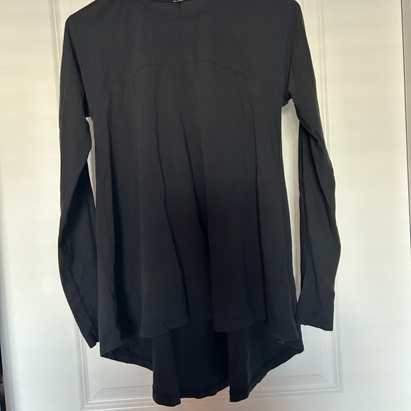 LULULEMON • Acadia Black Long Sleeve Top • M/L - Picture 7 of 7